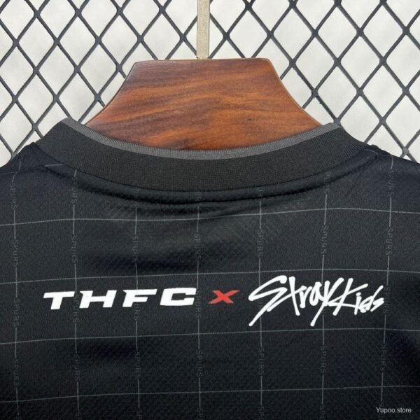 Tottenham StrayKids 25/26